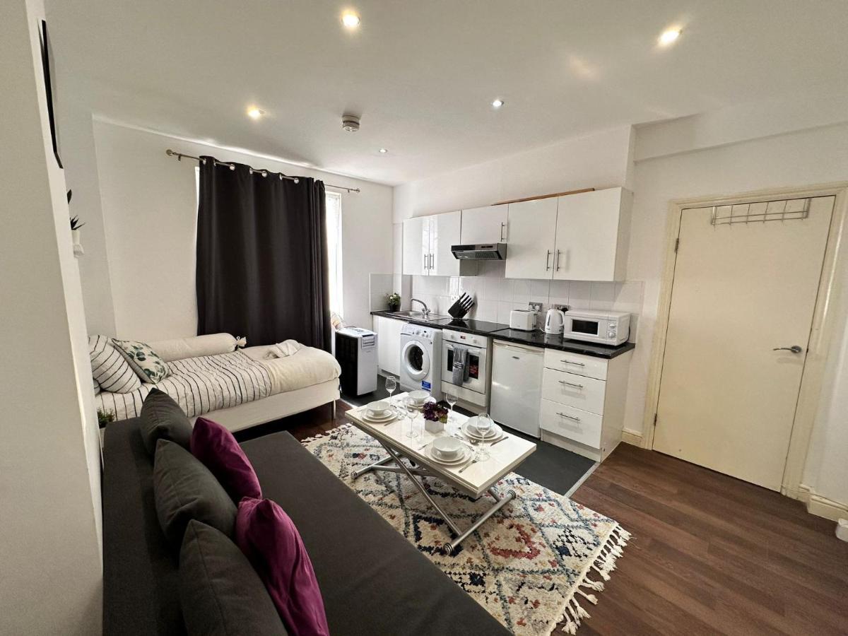 Central London 1-Bedroom Cozy Budget Apartment, Edgware Road Екстериор снимка