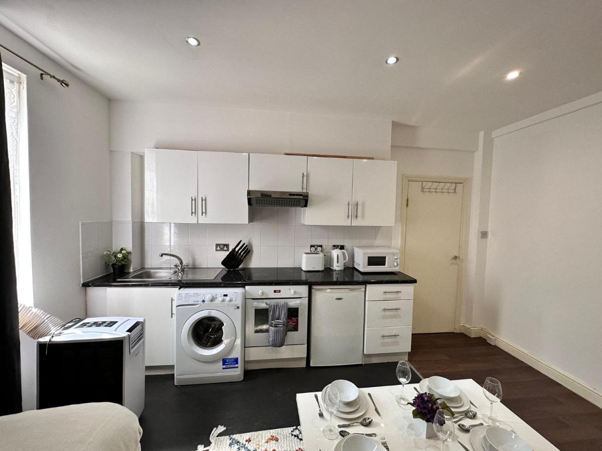 Central London 1-Bedroom Cozy Budget Apartment, Edgware Road Екстериор снимка