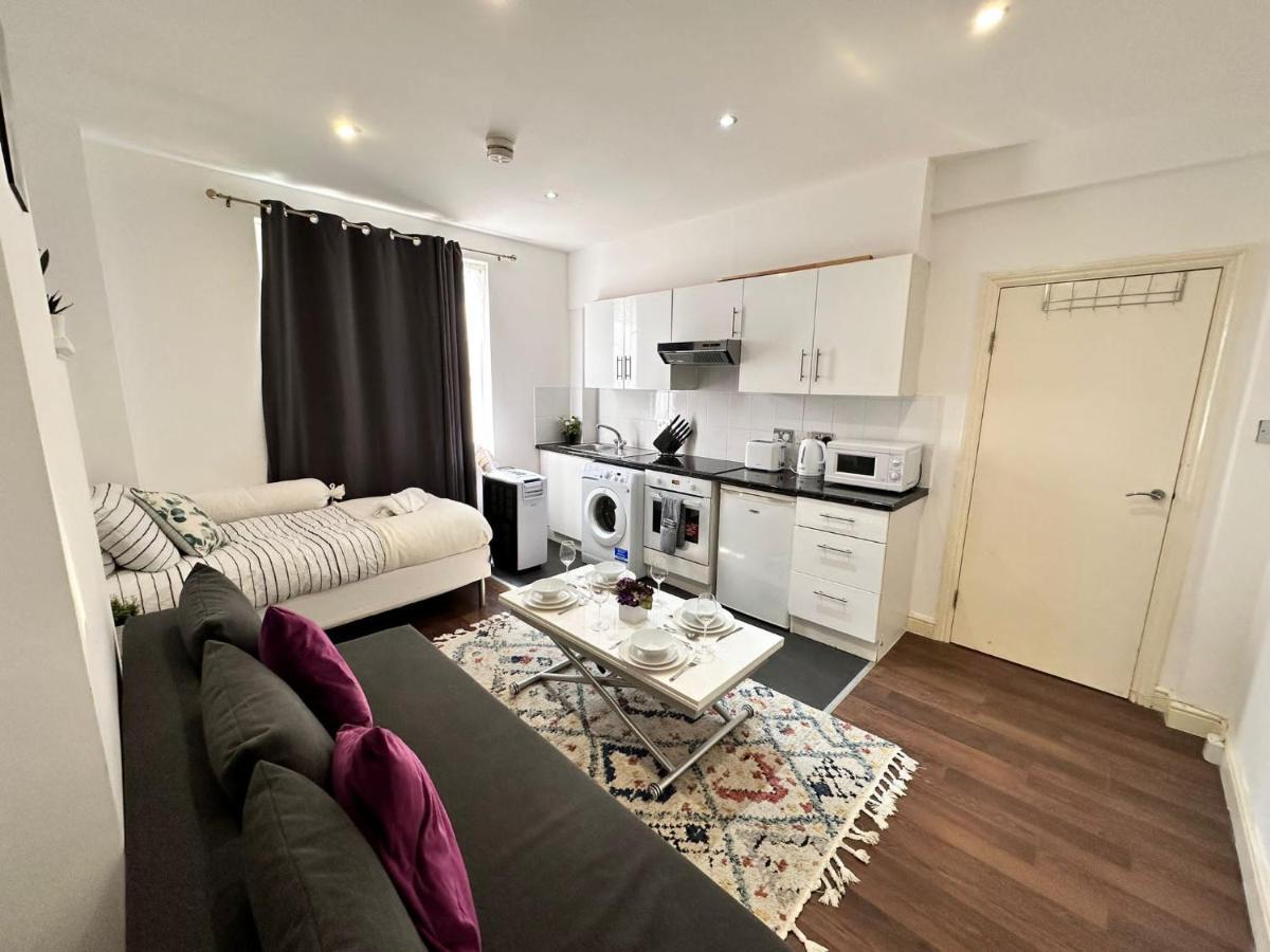 Central London 1-Bedroom Cozy Budget Apartment, Edgware Road Екстериор снимка