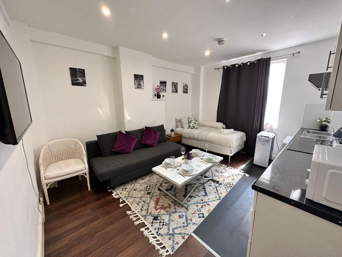 Central London 1-Bedroom Cozy Budget Apartment, Edgware Road Екстериор снимка